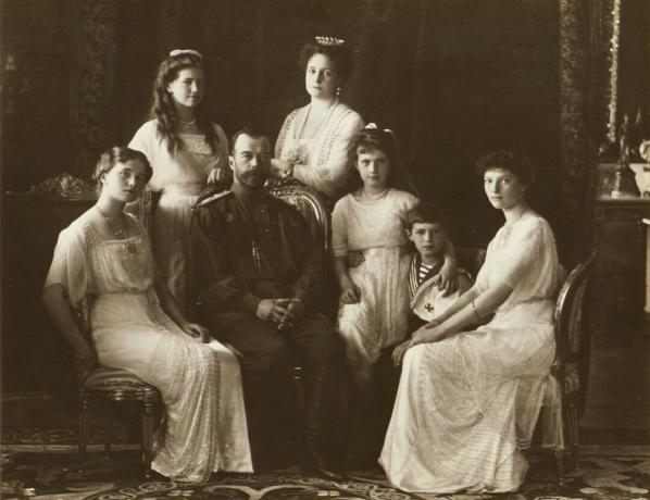 عائلة القيصر نيكولاس الثاني من روسيا