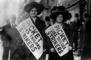 النساء المضربات في 1909 "انتفاضة ال 20000"