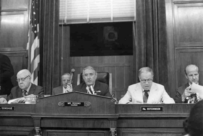 صورة لجلسات اتهام مجلس النواب عام 1974.